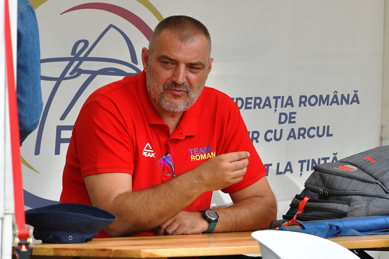 Cornel MILAN: „Dacă stai și aștepți, nu vine nimeni la tine, trebuie să ieși din zona de confort”